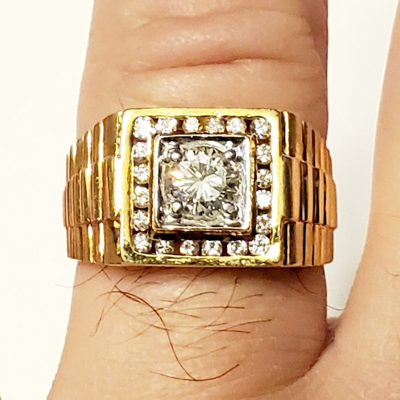 Beautiful  18K  yellow  gold  men’s diamond  ring - Picture 2 of 8